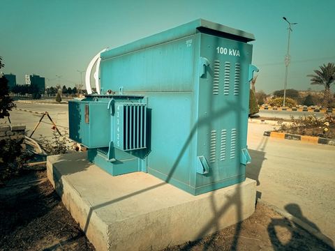 Panel trafo distribusi daya outdoor