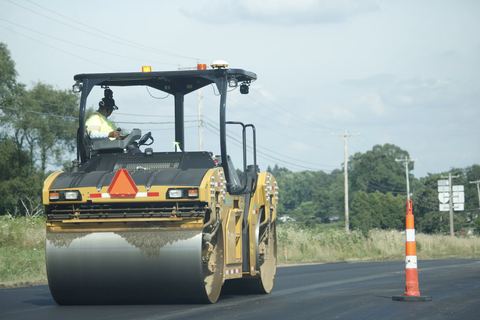 Sewa alat berat dan peralatan 2